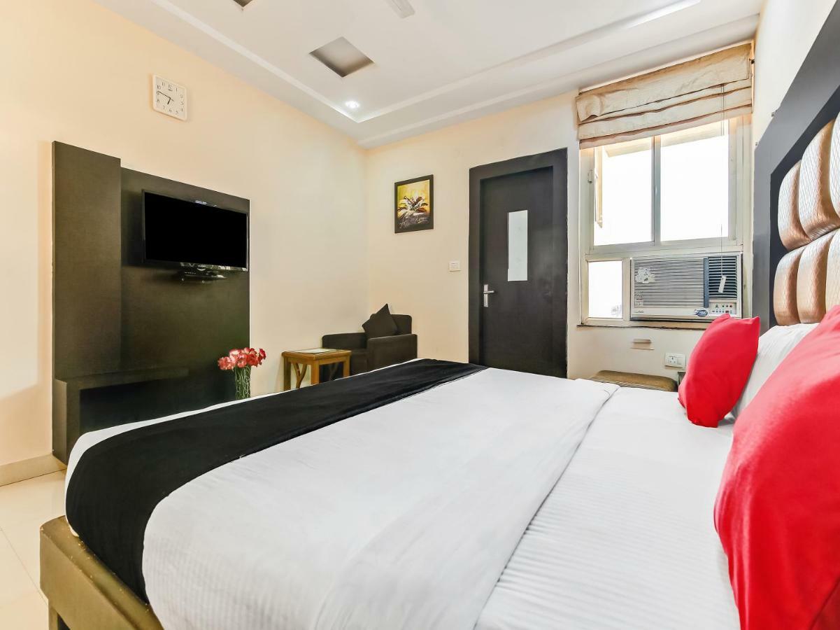 Capital O 32619 Hotel Sugar Palm Gwalior Εξωτερικό φωτογραφία