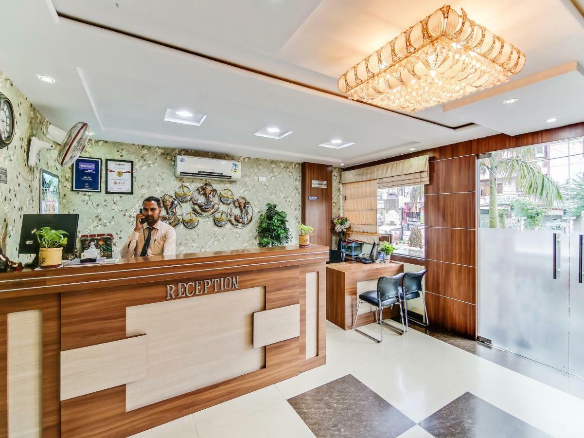 Capital O 32619 Hotel Sugar Palm Gwalior Εξωτερικό φωτογραφία