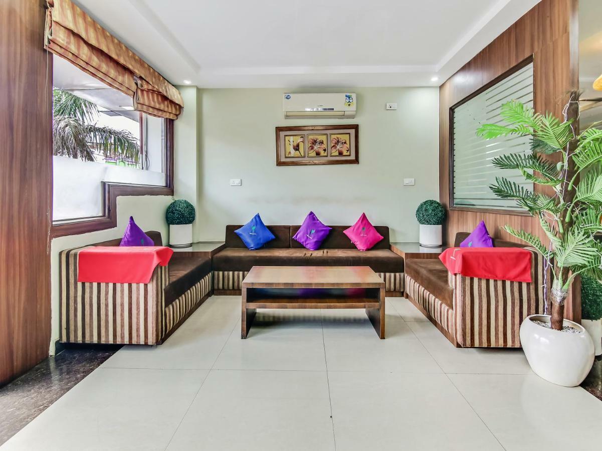 Capital O 32619 Hotel Sugar Palm Gwalior Εξωτερικό φωτογραφία