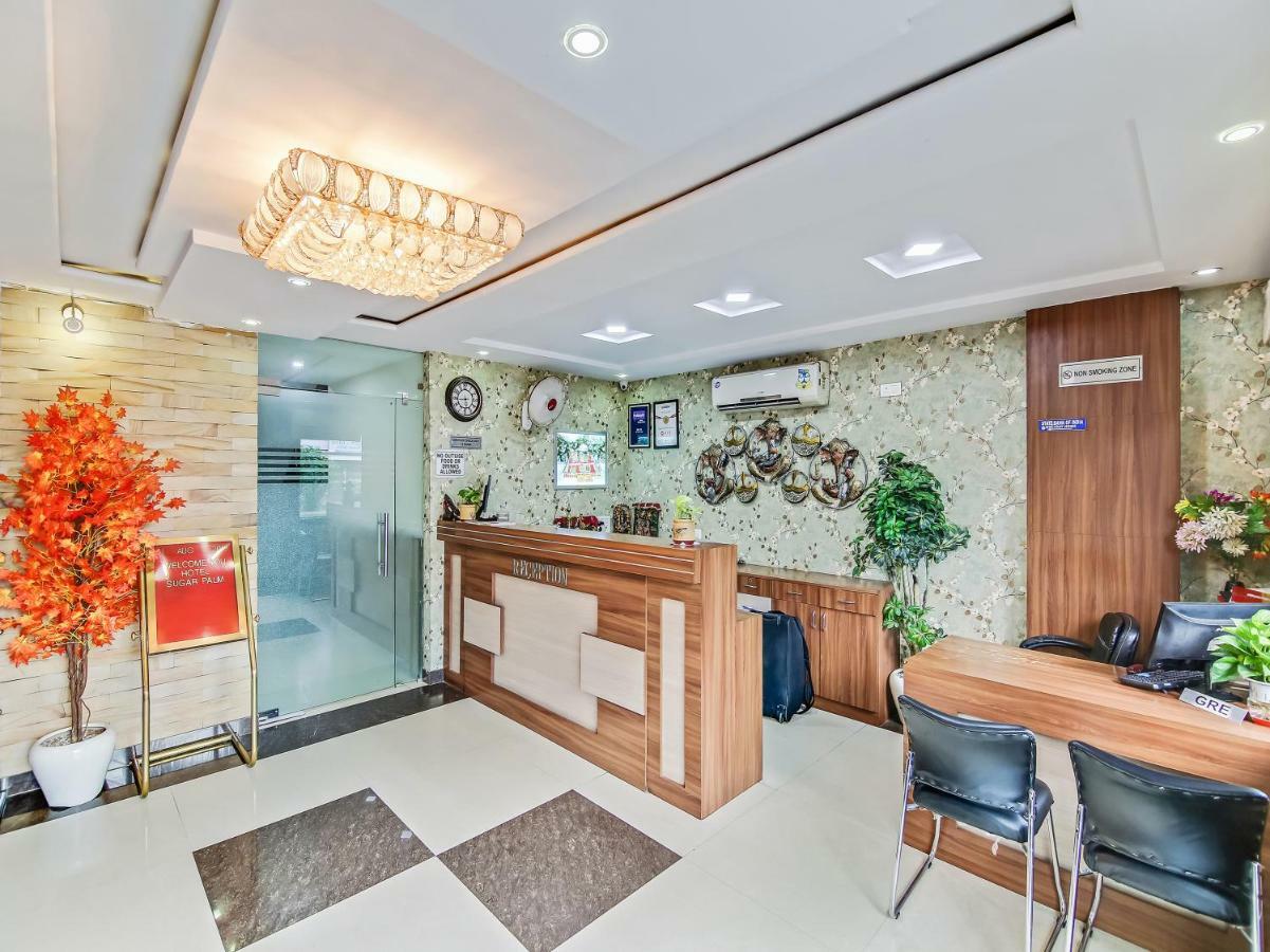 Capital O 32619 Hotel Sugar Palm Gwalior Εξωτερικό φωτογραφία