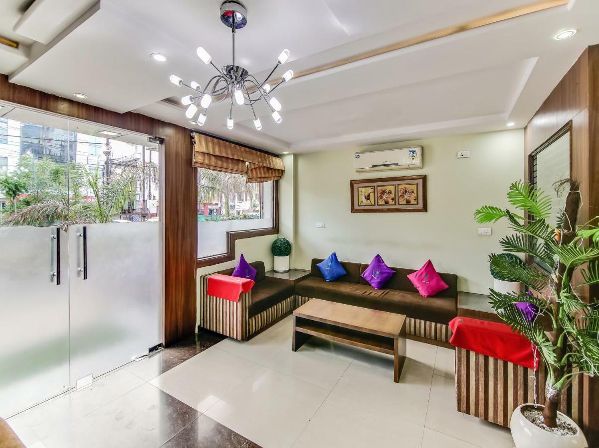 Capital O 32619 Hotel Sugar Palm Gwalior Εξωτερικό φωτογραφία