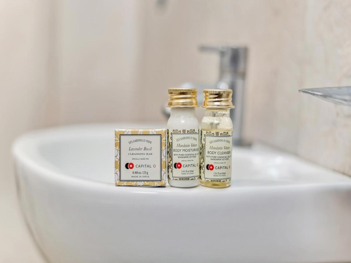 Capital O 32619 Hotel Sugar Palm Gwalior Εξωτερικό φωτογραφία