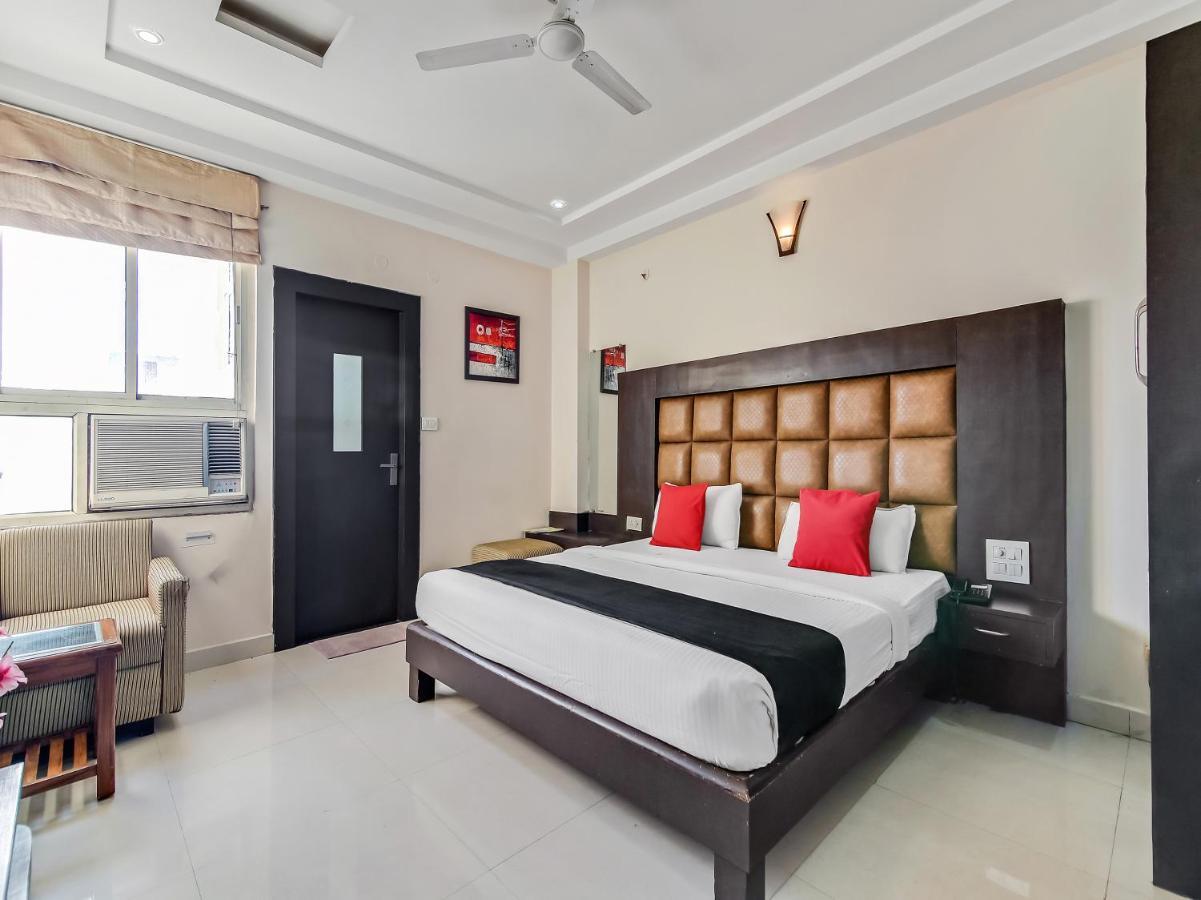 Capital O 32619 Hotel Sugar Palm Gwalior Εξωτερικό φωτογραφία